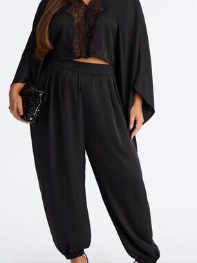 🆕Fashion Nova 2PC Lace-Trim Satin Party,Event,Dinner Outfit-Plus 1X
